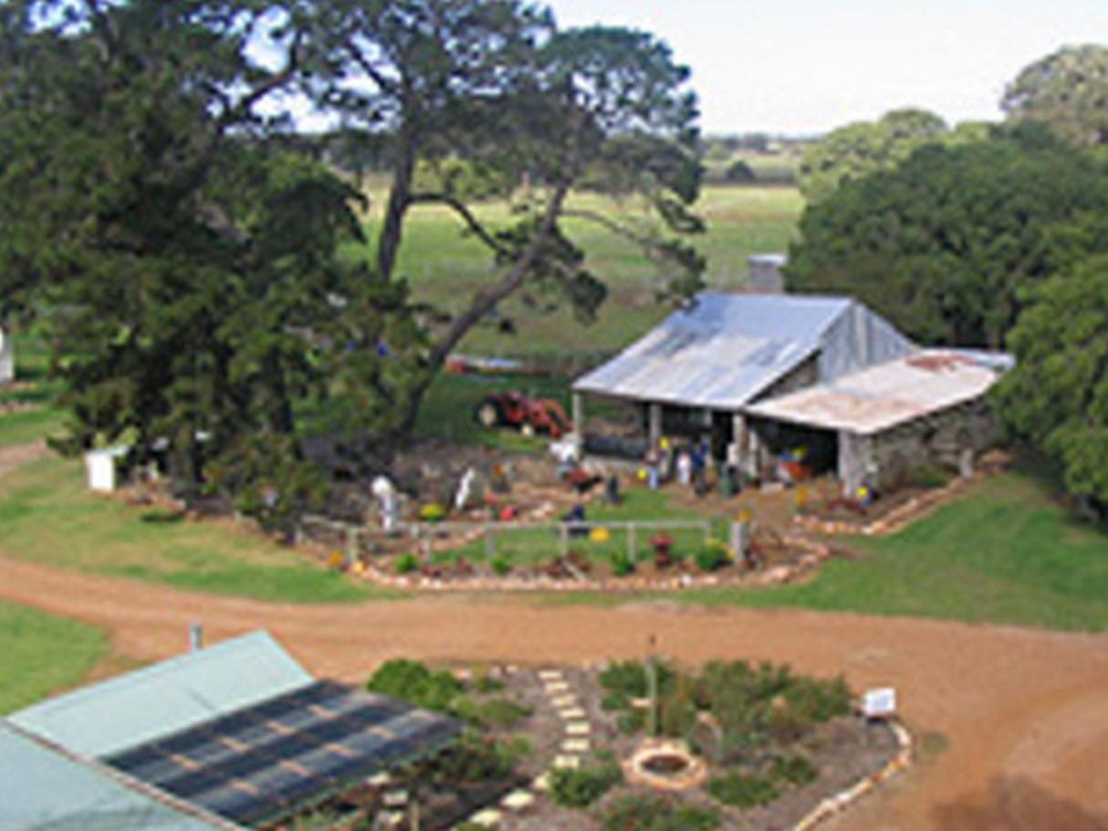 SUNFLOWERS ANIMAL FARM & FARMSTAY MARGARET RIVER (Australia) - from US$ 233  | BOOKED